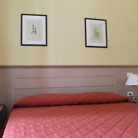 Il Parco Sul Mare & מלון 4*