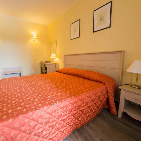 מלון Il Parco Sul Mare & 4*