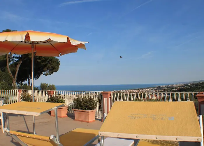 Il Parco Sul Mare & Отель Торторето